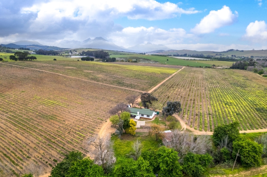 3 Bedroom Property for Sale in Koelenhof AH Western Cape